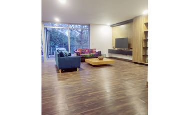Casa en Arriendo Loma del Escobero Envigado