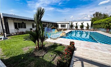 Casa quinta moderna en venta – Parcelación Maiporé – Restrepo (Meta)