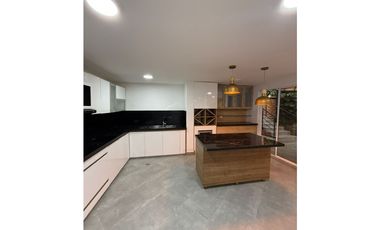 Casa en Arriendo en El Poblado