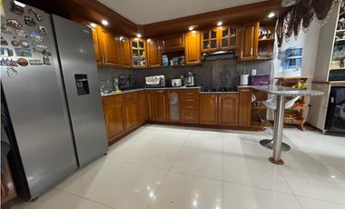 CASA MEDIANERA UNIDAD ABIERTA  ESTRATO 4