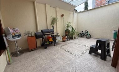 CASA MEDIANERA UNIDAD ABIERTA  ESTRATO 4