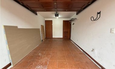 CASA MEDIANERA UNIDAD ABIERTA  ESTRATO 4