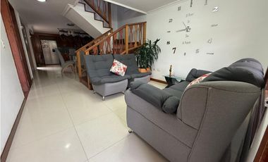 CASA MEDIANERA UNIDAD ABIERTA  ESTRATO 4