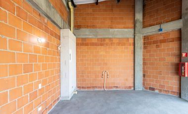Cali, Bochalema.   Arriendo Local para estrenar.