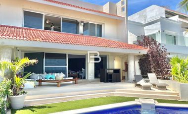 Casa En Venta Zona Hotelera Frente Al Mar