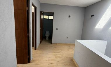 *ESTRENA CASA  CON JARDÍN Y ALBERCA  PROPIA EN PRIVADA DE SOLO 5 CASAS*