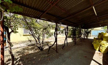 Casa en Venta en Rojas Magallanes / Av. Vicuña Mackenna (1000 M2)
