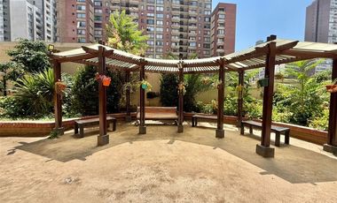 Departamento en Venta en Precio Rebajado!!! Oportunidad Inversión!!. A pasos Metro Parque Almagro