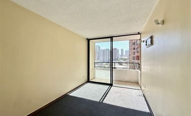 Departamento en Venta en Precio Rebajado!!! Oportunidad Inversión!!. A pasos Metro Parque Almagro