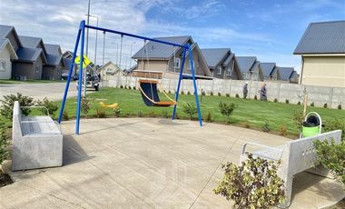 Casa en Arriendo en COD39837 Condominio Hacienda San Sebastián Etapa III