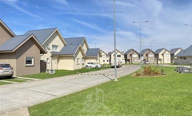 Casa en Arriendo en COD39837 Condominio Hacienda San Sebastián Etapa III