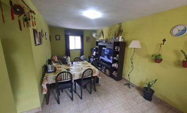 DEPTO 4 AMBIENTES EN VENTA BARRIO VIPLASTIC