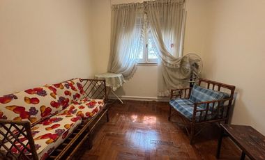 CASA 3 AMB C/PATIO Y GGE. EN VENTA CLAYPOLE