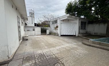 CASA 3 AMB C/PATIO Y GGE. EN VENTA CLAYPOLE