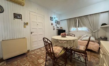 CASA 3 AMB C/PATIO Y GGE. EN VENTA CLAYPOLE