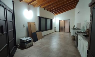 VENTA CASA 6 AMB APTA CREDITO LOMAS DE ZAMORA