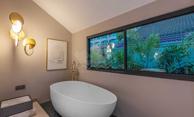 Jomtien Beach Paradise Village: Stunning Pool Villa