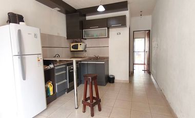 ALQUILER PH 2 AMB C/ COCHERA PATIO PARRILLA MORÓN