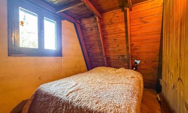 VENTA CASA 3 AMBIENTES ALPINA CON PARQUE