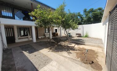 CASA EN VENTA – EL BOSQUE | AMPLIA | ESQUINA | USO RESIDENCIAL O COMERCIAL
