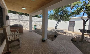 CASA EN VENTA – EL BOSQUE | AMPLIA | ESQUINA | USO RESIDENCIAL O COMERCIAL