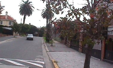 Casa en alquiler c/ cochera en Vicente López