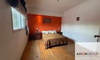 Casa en venta de 3 Dormitorios con cochera en Berisso