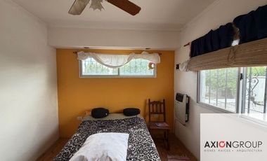 Casa en venta de 3 Dormitorios con cochera en Berisso