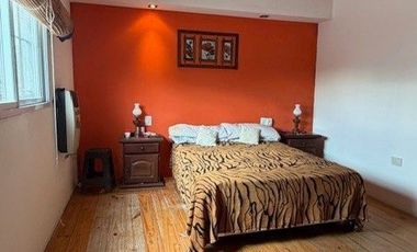 Casa en venta de 3 Dormitorios con cochera en Berisso