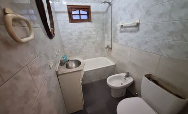 Chalet en alquiler en Parque Quirno