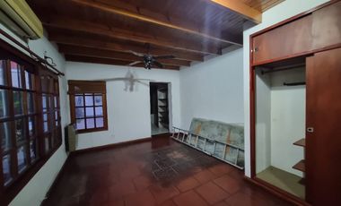 Chalet en alquiler en Parque Quirno