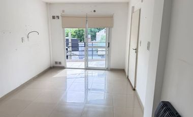 DEPARTAMENTO 2 DORMITORIOS SOBRE AV.FACUNDO ZUV.