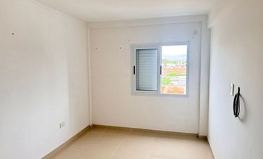 DEPARTAMENTO 2 DORMITORIOS SOBRE AV.FACUNDO ZUV.