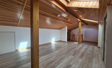 Venta Casa 5 amb Pileta Quincho Villa Adelina