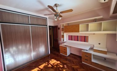 Venta Casa 5 amb Pileta Quincho Villa Adelina