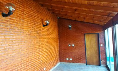 Venta Casa 5 amb Pileta Quincho Villa Adelina