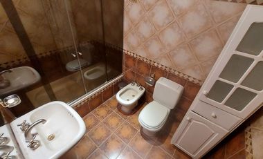Venta Casa 5 amb Pileta Quincho Villa Adelina