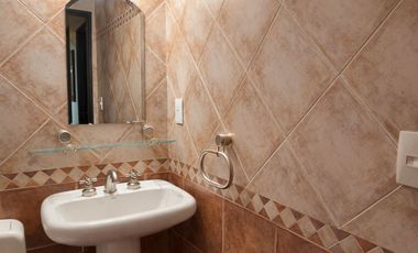 Venta Casa 5 amb Pileta Quincho Villa Adelina