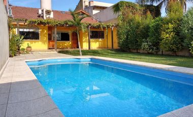 Venta Casa 5 amb Pileta Quincho Villa Adelina
