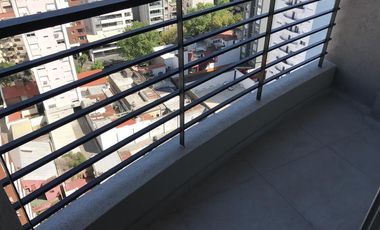 SANTILLI - H. YRIGOYEN 9161 14ºC - Lomas de Zamora Oeste