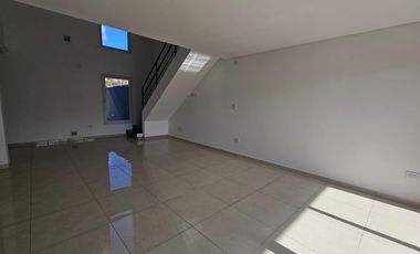Casa en  Bo Fulcinitti, Centenario