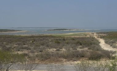 Quinta cerca de Presa El Cuchillo en China NL