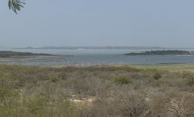 Quinta cerca de Presa El Cuchillo en China NL