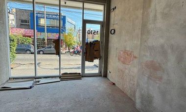 LOCAL 2 - sarmiento 1510 en Lanús Este