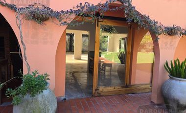 CASA EN VENTA