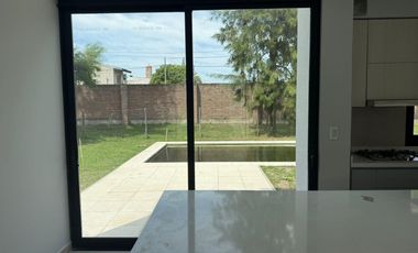 Casa en Venta en  Guillermo E Hudson