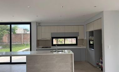 Casa en Venta en  Guillermo E Hudson