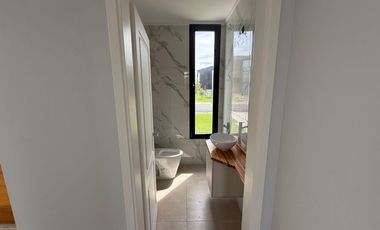 Casa en Venta en  Guillermo E Hudson