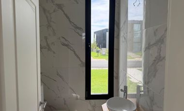 Casa en Venta en  Guillermo E Hudson