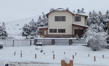 Casa 3 Dormitorios - B° El Hípico - Junin de los Andes